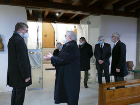 Bischof Dr. Michael Gerber besucht St. Crescentius (Foto: Karl-Franz Thiede)